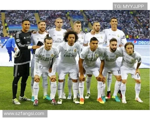 40位足球明星的妻子们生活揭秘她们背后的故事与风采 40位足球明星的妻子们生活揭秘她们背后的故事与风采